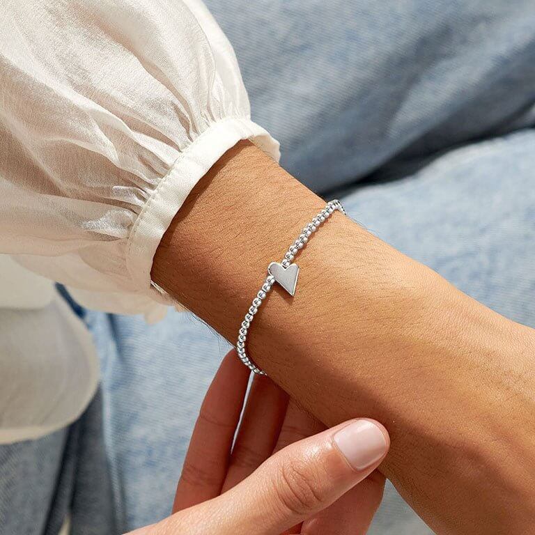 A Littles & Co : A Little Best Friend Bracelet - Solid Heart - Image 3