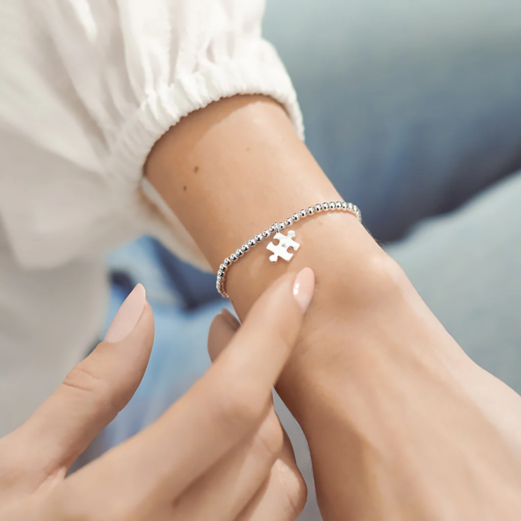 A Littles & Co : A Little 'Love You To Pieces' Bracelet - Image 2