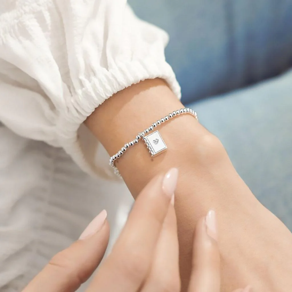 A Littles & Co : A Little 'New Chapter' Bracelet - Image 4