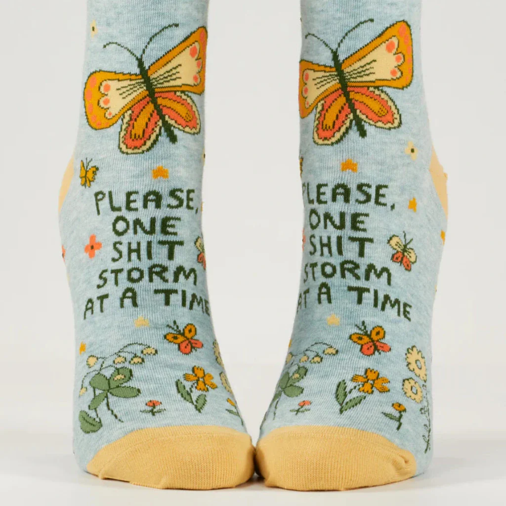 Blue Q : Please, One Shitstorm At A Time Ankle Socks