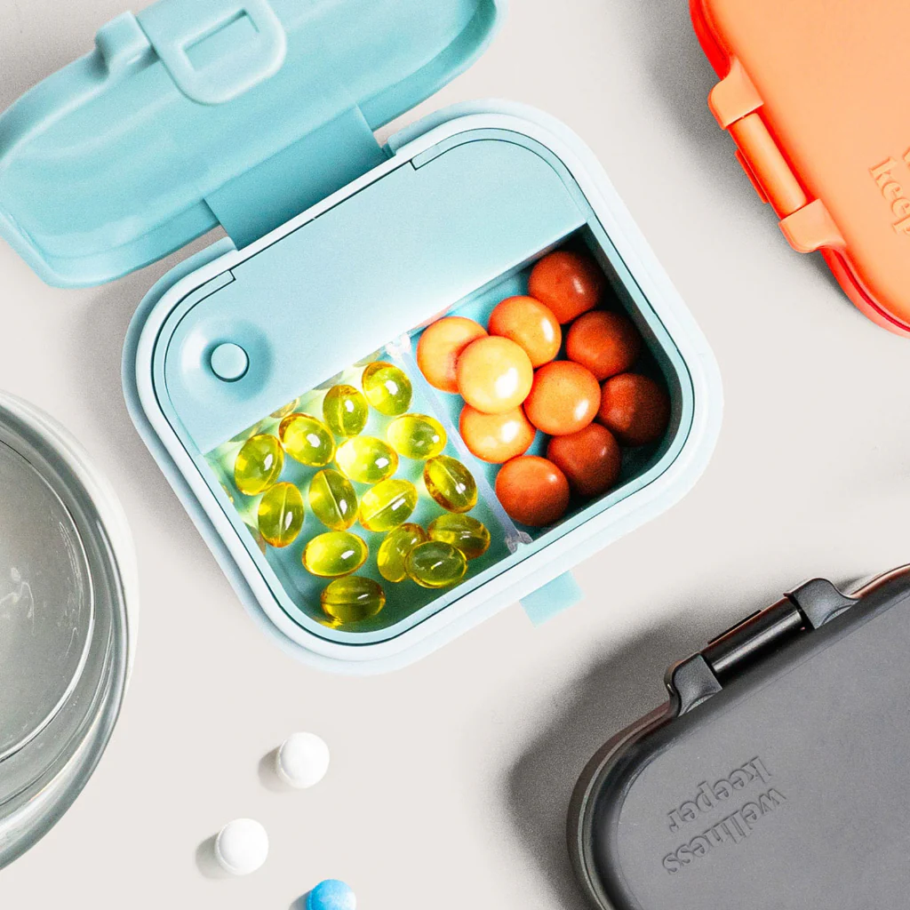DM Merchandising : Wellness Keeper Mini Light-Up Pill and Vitamin Case - Image 9