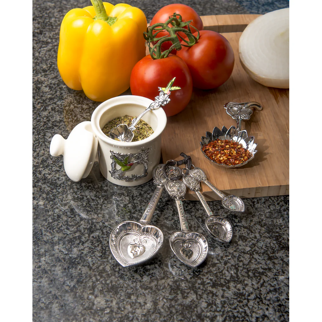 Ganz USA : Heart Measuring Spoons - Image 2