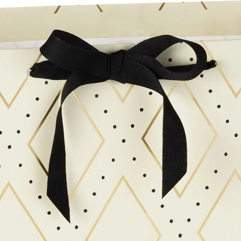 Hallmark : 20" Gold Diamonds on Cream Jumbo Gift Bag - Image 3