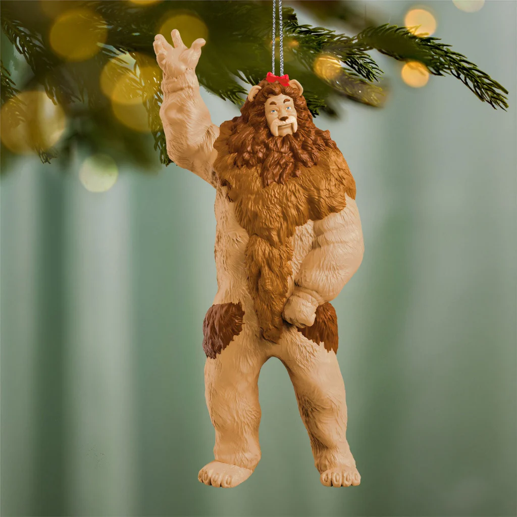 Hallmark : 2026 Keepsake The Wizard of Oz™ Cowardly Lion™ Ornament (76)