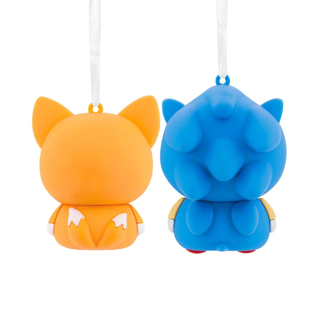 Hallmark : Better Together Sonic the Hedgehog™ and Tails Magnetic Hallmark Ornaments - Set of 2 - Image 2