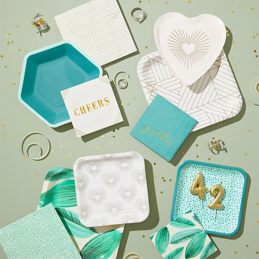 Hallmark : Gold and Ivory Heart-Shaped Dessert Plates, Set of 8 - Image 2