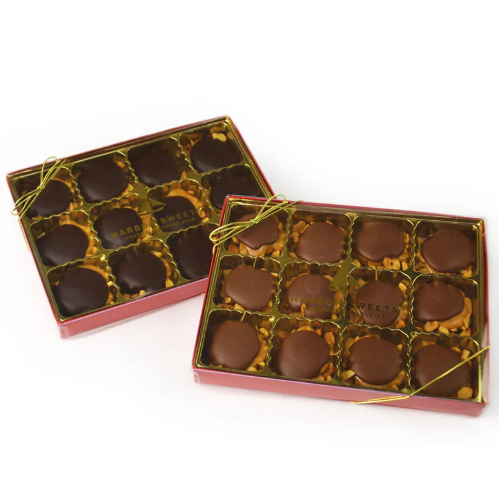 Harbor Sweets : Chocolate Caramel Cashew Clusters - 12 PC Milk Chocolate