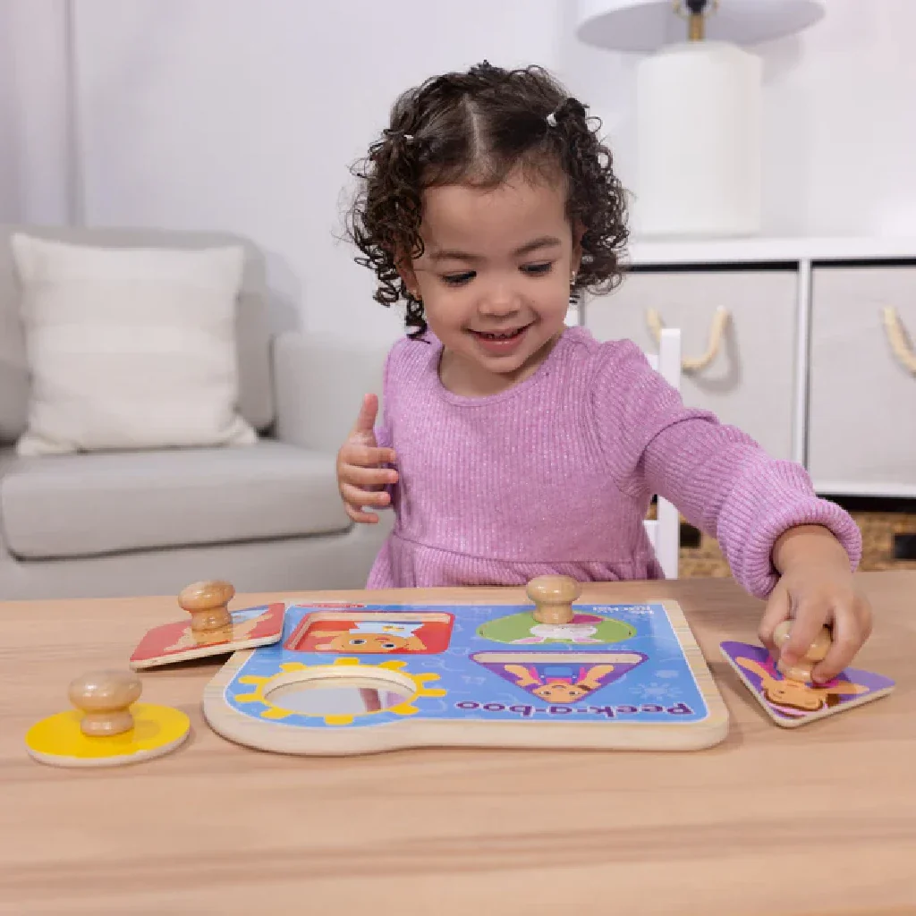 Melissa & Doug : Wooden Peek-a-Boo Jumbo Peg Puzzle - Image 3