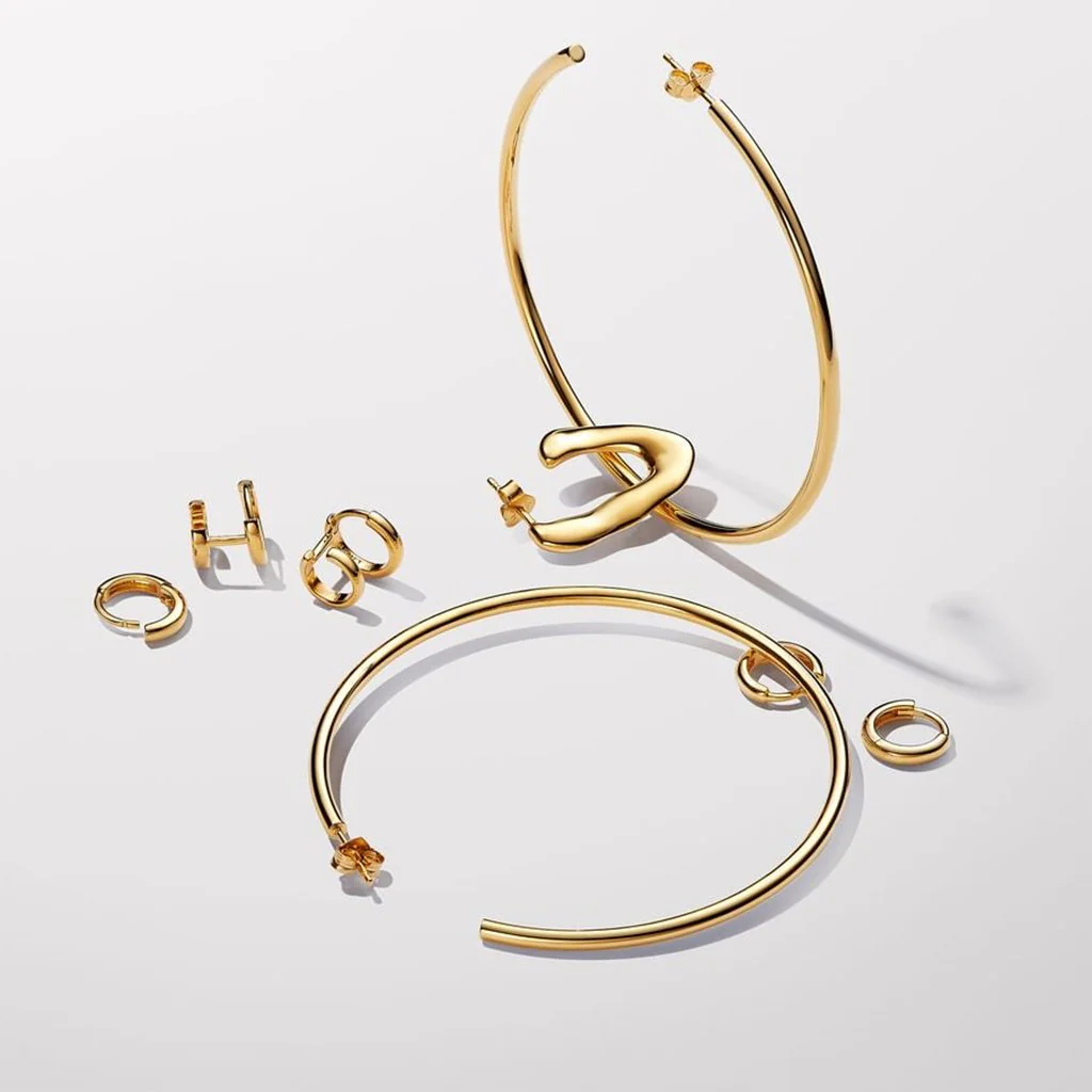 PANDORA : Open 65 mm Hoops Earrings in Gold - Image 5