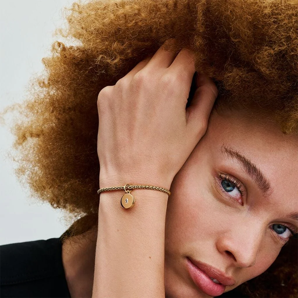 PANDORA : Openable & Engravable Love Locket Dangle Charm - 14k Gold-plated unique metal blend - Image 2
