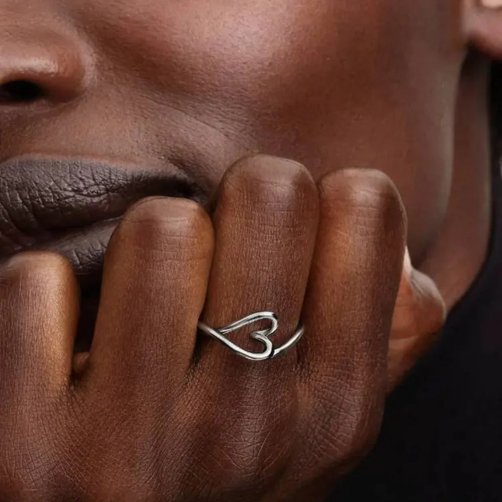 PANDORA : Organically Shaped Heart Small Ring - Image 3