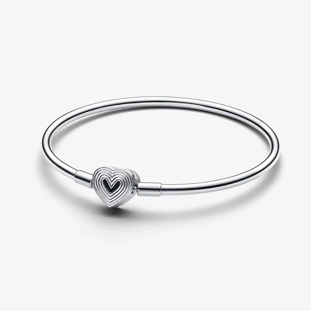 PANDORA Radiating Heart Clasp Bangle Sterling Silver