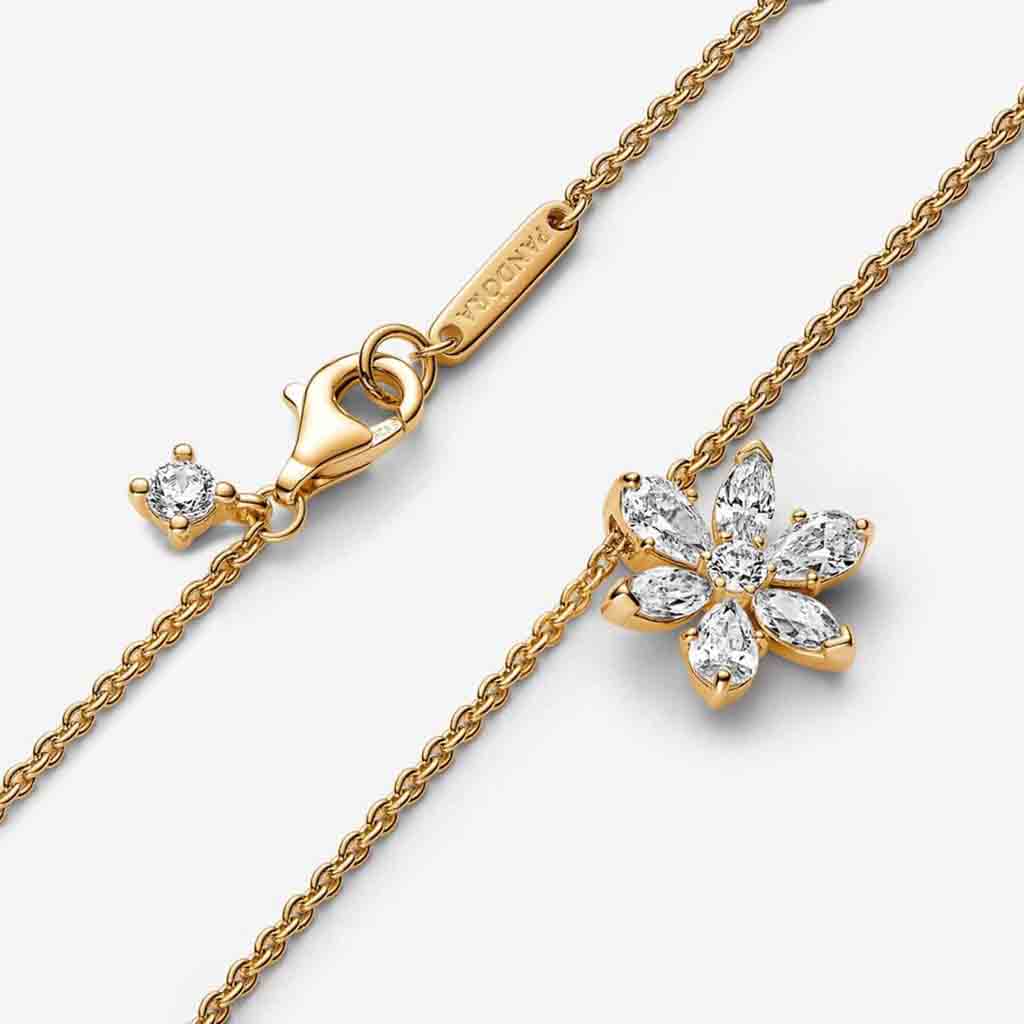 PANDORA : Sparkling Herbarium Cluster Pendant Necklace - Image 3