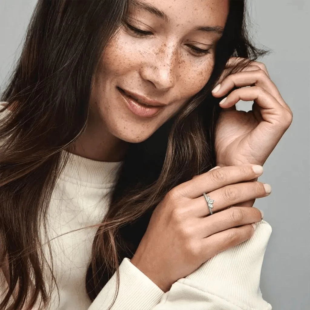 PANDORA : Sparkling Herbarium Cluster Ring - Image 3