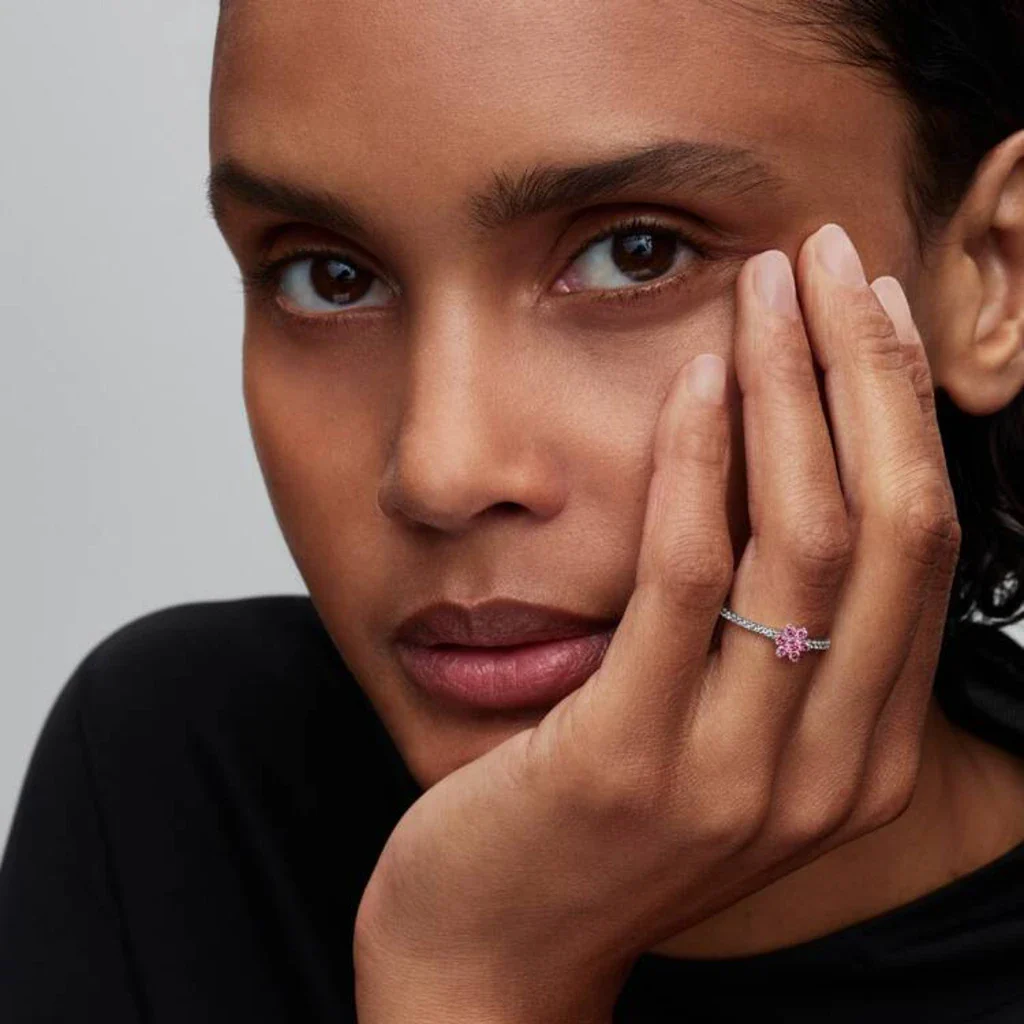 Pandora : Sparkling Pink Flower Ring - Image 5