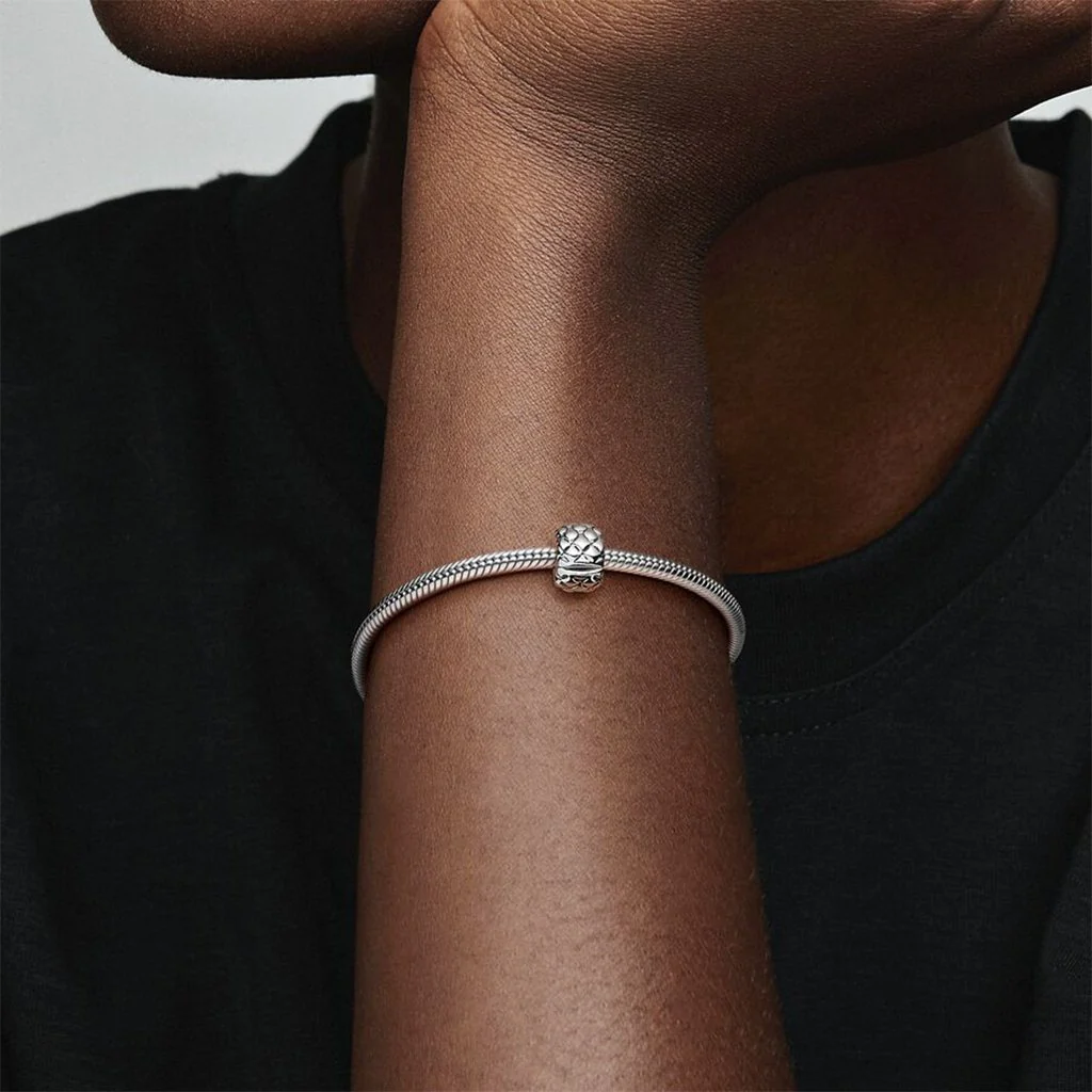 PANDORA : Studded Clip Charm in Sterling Silver - Image 5