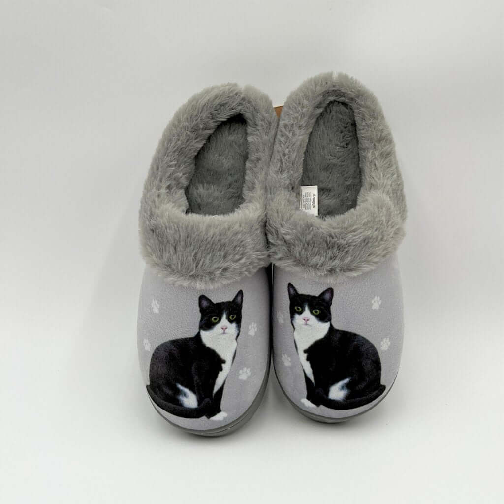 Snuggs : Black and White Cat Slippers