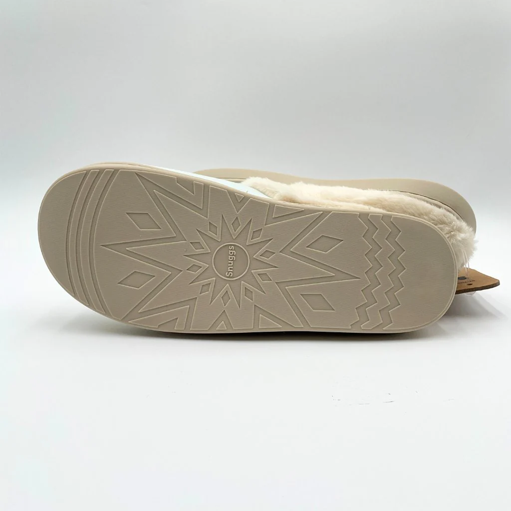 Snuggs : Chihuahua Slippers - Image 4