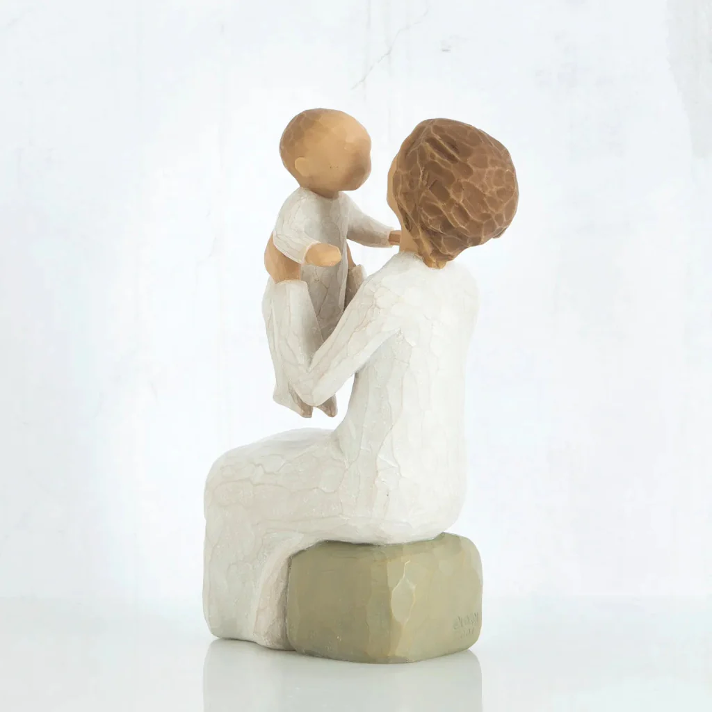 Willow Tree : Grandmother Figurine - Image 2