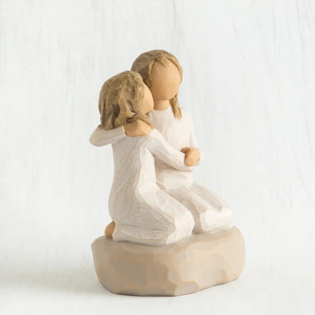Willow Tree : Sister Mine Figurine - Image 2