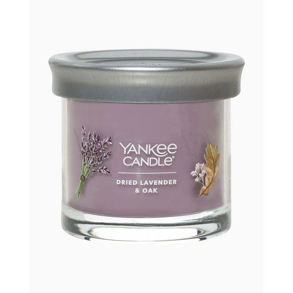 Yankee Candle : Signature Small Tumbler Candle in Dried Lavender & Oak