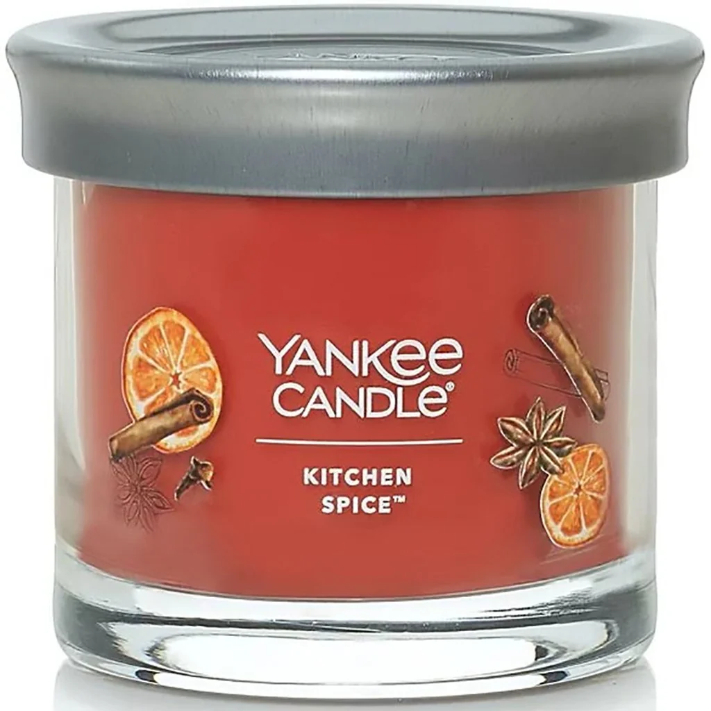 Yankee Candle : Signature Small Tumbler Candle in Kitchen Spice