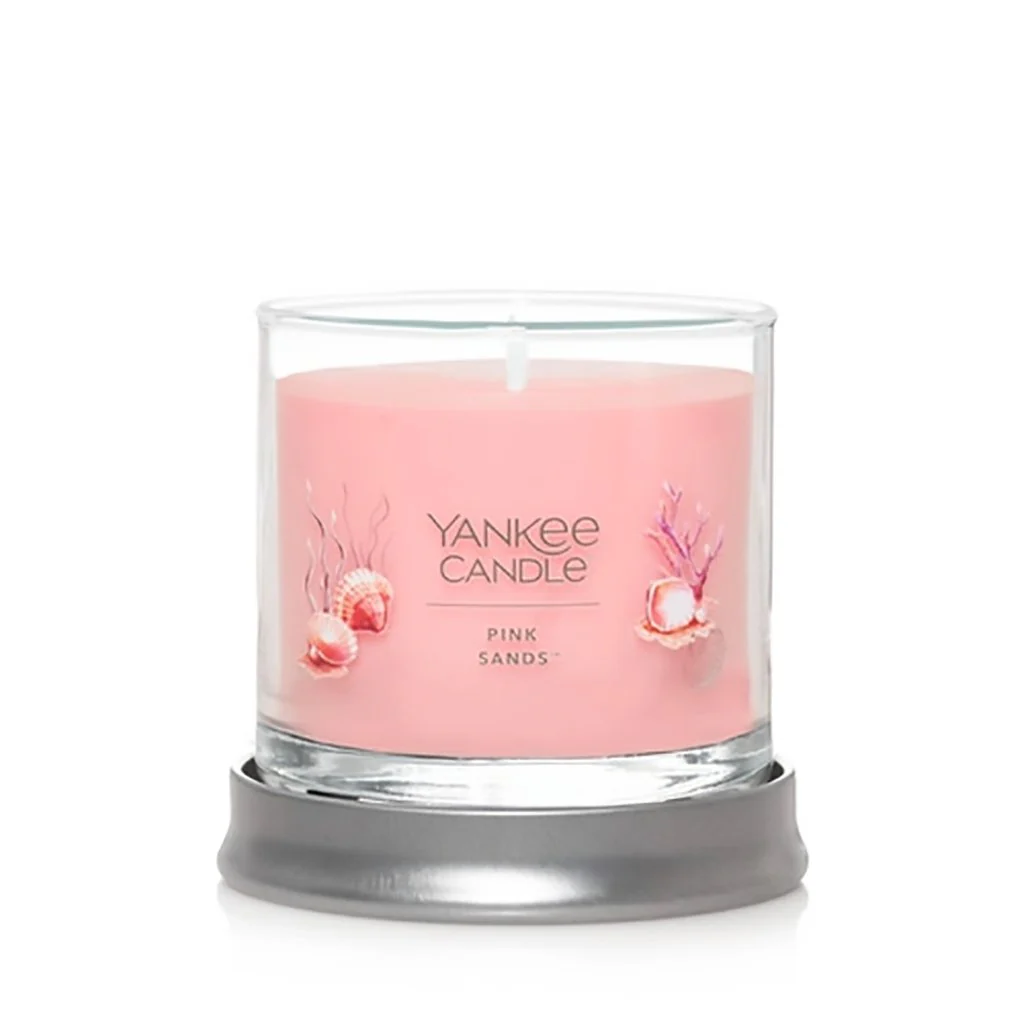Yankee Candle : Signature Small Tumbler Candle in Pink Sands - Image 2